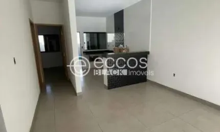 Casa à venda, 3 quartos, 1 suíte, 2 vagas, Novo Mundo - Uberlândia/MG