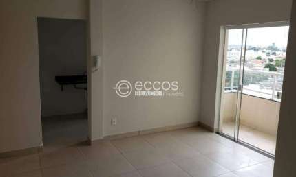 Apartamento à venda, 2 quartos, 1 suíte, 1 vaga, Presidente Roosevelt - Uberlândia/MG