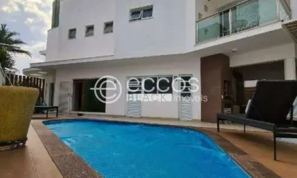 Casa à venda, 4 quartos, 4 suítes, 4 vagas, Nova Uberlândia - Uberlândia/MG