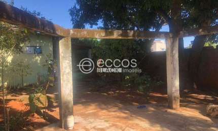 Chácara à venda, 3 quartos, 1 suíte, Mansões Aeroporto - Uberlândia/MG