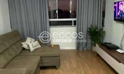 Apartamento à venda, 2 quartos, 1 suíte, 2 vagas, Jardim Patrícia - Uberlândia/MG
