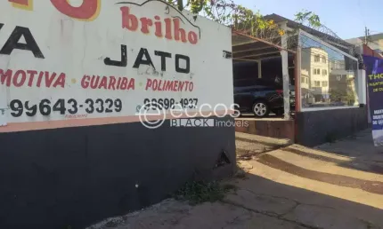 Terreno à venda na Avenida Cesário Alvim, --, Brasil, Uberlândia