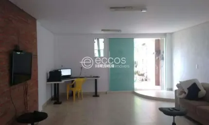 Casa à venda, 4 quartos, 4 suítes, 4 vagas, Alto Umuarama - Uberlândia/MG