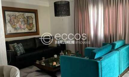 Casa à venda, 3 quartos, 1 suíte, 2 vagas, Santa Rosa - Uberlândia/MG