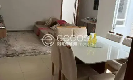 Casa à venda, 3 quartos, 2 suítes, 3 vagas, Jardim Europa - Uberlândia/MG