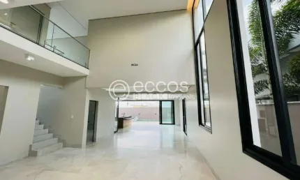 Casa em condomínio à venda, 4 quartos, 4 suítes, 4 vagas, Granja Marileusa - Uberlândia/MG
