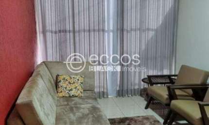 Casa à venda, 5 quartos, 1 suíte, 5 vagas, Osvaldo Rezende - Uberlândia/MG