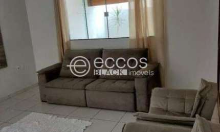 Casa à venda, 4 quartos, 1 suíte, 3 vagas, Jardim Inconfidência - Uberlândia/MG