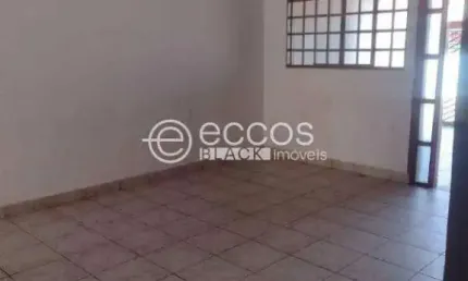 Casa à venda, 3 quartos, 2 vagas, Taiaman - Uberlândia/MG