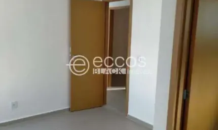 Casa em condomínio à venda, 3 quartos, 3 suítes, 2 vagas, Bosque dos Buritis - Uberlândia/MG