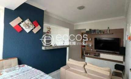 Apartamento à venda, 2 quartos, 1 suíte, 2 vagas, Bosque dos Buritis - Uberlândia/MG