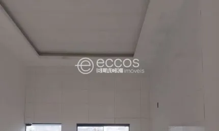 Casa à venda, 3 quartos, 1 suíte, 3 vagas, Jardim Canaã - Uberlândia/MG