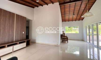 Casa em condomínio à venda, 3 quartos, 3 suítes, 6 vagas, Tocantins - Uberlândia/MG