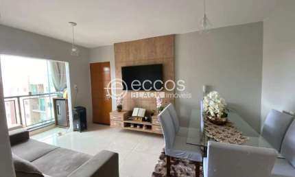 Apartamento à venda, 3 quartos, 1 suíte, 1 vaga, Segismundo Pereira - Uberlândia/MG