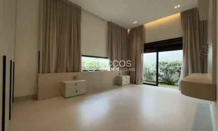 Casa em condomínio à venda, 3 quartos, 3 suítes, 2 vagas, Nova Uberlândia - Uberlândia/MG