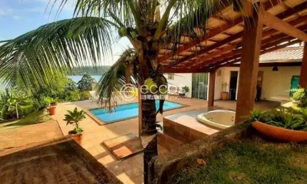 Chácara à venda, 4 quartos, 2 suítes, Distrito Industrial - Uberlândia/MG