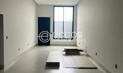 Casa à venda, 3 quartos, 1 suíte, 2 vagas, Aclimação - Uberlândia/MG
