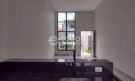Casa à venda, 3 quartos, 3 suítes, 4 vagas, Pampulha - Uberlândia/MG