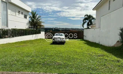 Terreno em condomínio à venda, Aclimação - Uberlândia/MG