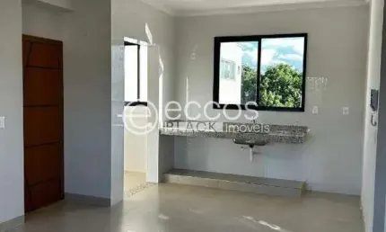 Apartamento à venda, 3 quartos, 1 suíte, 1 vaga, Santa Mônica - Uberlândia/MG