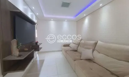 Apartamento à venda, 3 quartos, 1 suíte, 2 vagas, Tibery - Uberlândia/MG