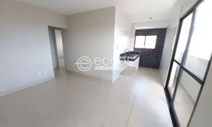 Apartamento para aluguel, 3 quartos, 1 suíte, 1 vaga, Umuarama - Uberlândia/MG