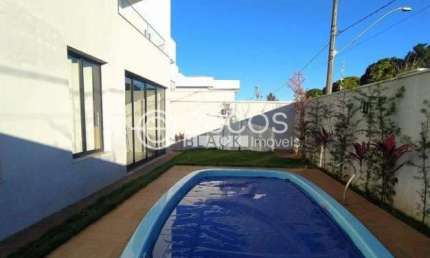 Casa em condomínio à venda, 4 quartos, 3 suítes, 4 vagas, Gávea Sul - Uberlândia/MG