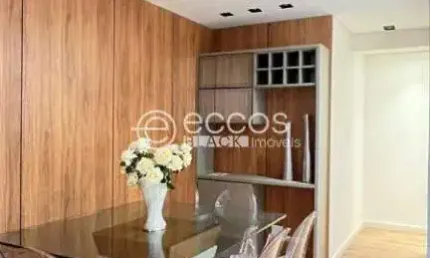 Apartamento à venda, 2 quartos, 1 suíte, 1 vaga, Centro - Uberlândia/MG