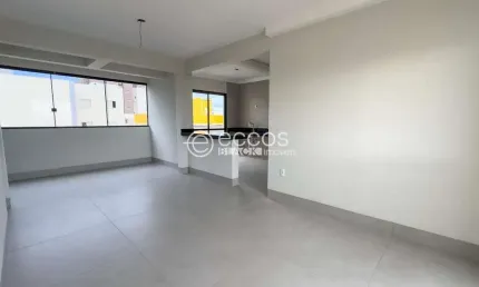 Cobertura à venda, 4 quartos, 2 suítes, 1 vaga, Santa Mônica - Uberlândia/MG