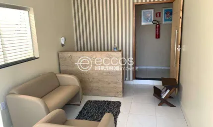 Sala comercial à venda na Rua Amazônia, --, Brasil, Uberlândia