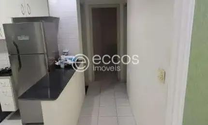Apartamento à venda, 2 quartos, 1 suíte, 1 vaga, Tubalina - Uberlândia/MG
