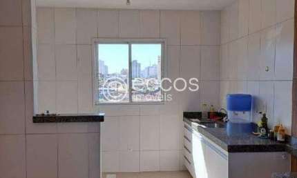 Apartamento à venda, 2 quartos, 1 suíte, 1 vaga, Osvaldo Rezende - Uberlândia/MG