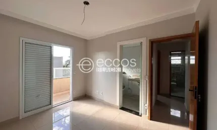 Apartamento para aluguel, 3 quartos, 1 suíte, 2 vagas, Tubalina - Uberlândia/MG