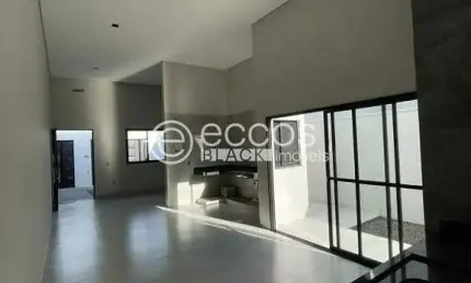 Casa à venda, 3 quartos, 1 suíte, 2 vagas, Novo Mundo - Uberlândia/MG