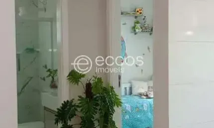 Apartamento à venda, 2 quartos, 1 vaga, Chácaras Tubalina e Quartel - Uberlândia/MG