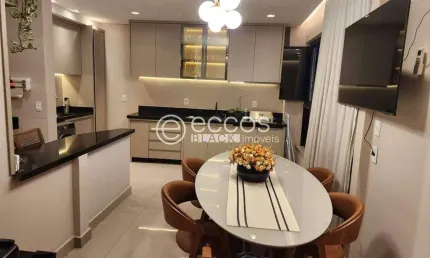 Apartamento à venda, 2 quartos, 1 suíte, 2 vagas, Cazeca - Uberlândia/MG