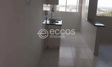 Apartamento à venda, 2 quartos, 1 vaga, Jardim Célia - Uberlândia/MG