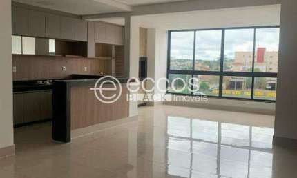 Apartamento à venda, 3 quartos, 1 suíte, 2 vagas, Jardim Botânico - Uberlândia/MG