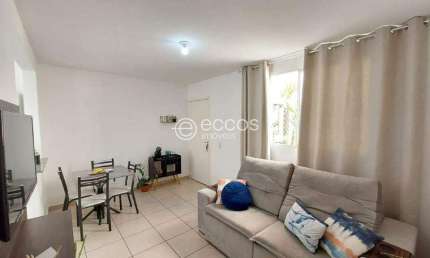 Apartamento à venda, 3 quartos, 1 suíte, 1 vaga, Santa Mônica - Uberlândia/MG
