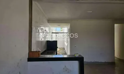 Apartamento à venda, 2 quartos, 1 suíte, 1 vaga, Grand Ville - Uberlândia/MG