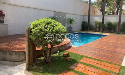 Casa em condomínio para aluguel, 3 quartos, 3 suítes, 4 vagas, Morada da Colina - Uberlândia/MG