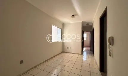 Apartamento à venda, 3 quartos, 1 suíte, 1 vaga, Nossa Senhora Aparecida - Uberlândia/MG