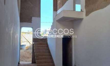 Casa em condomínio à venda, 4 quartos, 4 suítes, 4 vagas, Granja Marileusa - Uberlândia/MG