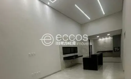 Casa à venda, 3 quartos, 1 suíte, 3 vagas, Jardim Europa - Uberlândia/MG