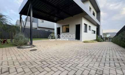 Casa em condomínio à venda, 4 quartos, 4 suítes, 4 vagas, Alphaville Lagoa dos Ingleses - Nova Lima/MG