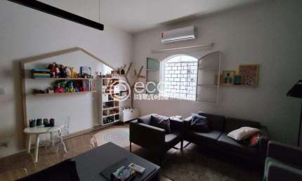 Casa à venda, 3 quartos, 1 suíte, 3 vagas, Lídice - Uberlândia/MG