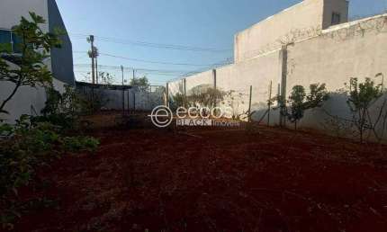 Terreno à venda na Avenida Anselmo Alves dos Santos, --, Santa Mônica, Uberlândia
