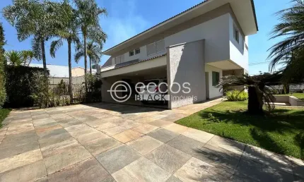Casa à venda, 4 quartos, 4 suítes, 5 vagas, Vigilato Pereira - Uberlândia/MG