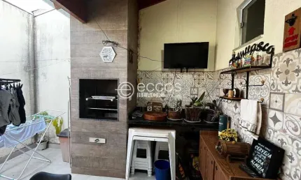 Casa à venda, 2 quartos, 1 suíte, Jardim Europa - Uberlândia/MG
