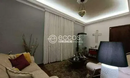Cobertura à venda, 4 quartos, 1 suíte, 1 vaga, Sagrada Família - Belo Horizonte/MG